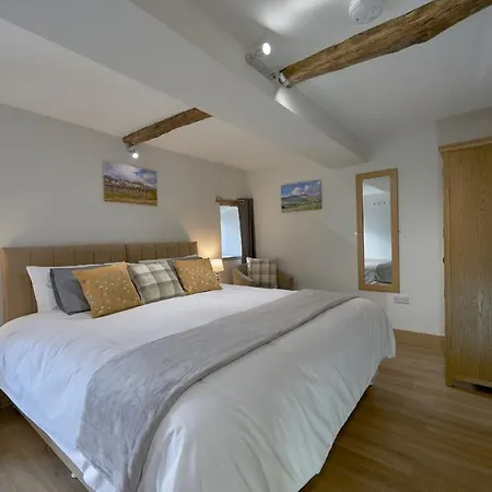 Dalecote Barn * Ingleton (North Yorkshire)