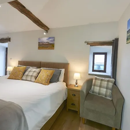 Dalecote Barn Guest house *