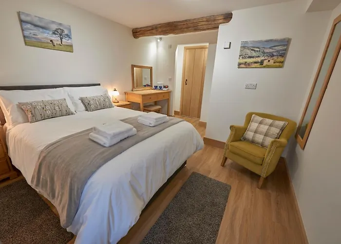 Dalecote Barn 3* 英格尔顿